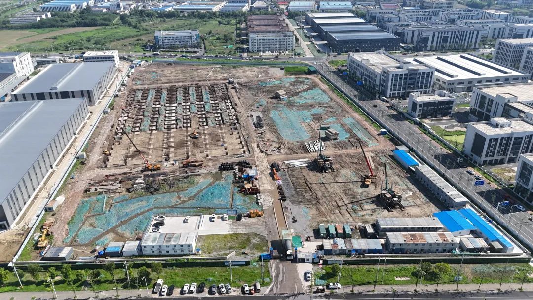  总投资50亿元！由集团精准推介的骏驰通高端柔性新材料投资选址项目在江苏扬州开工建设！