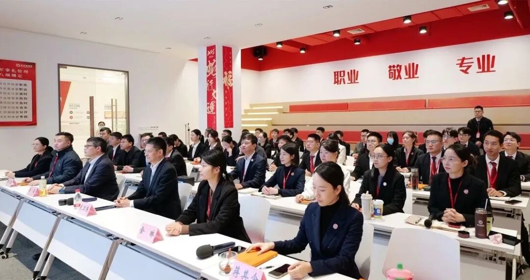 上海东方龙商务集团借力进博溢出效应加速项目转化落地！11月上旬，集团共27个优质投资选址项目通过评估