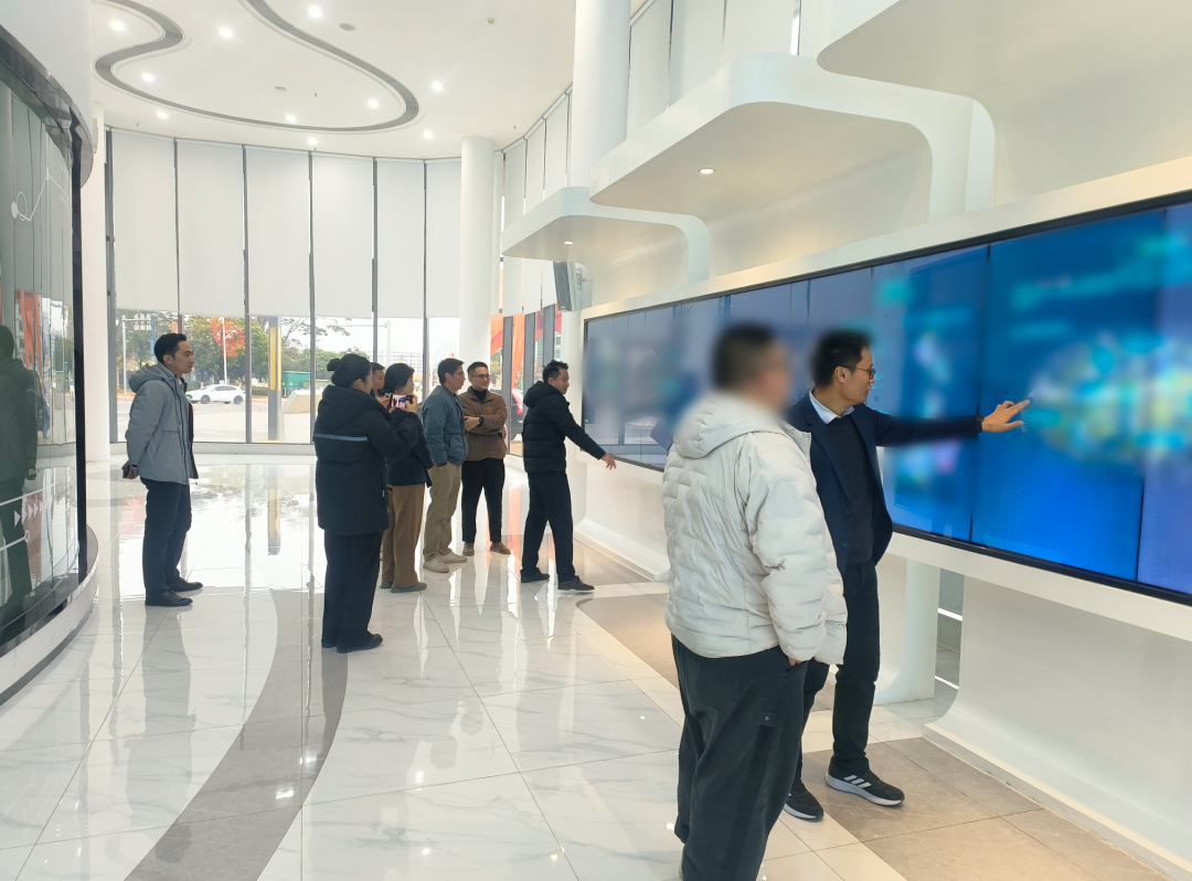 供应体系完善，市场前景广阔！上市公司控股品牌饮品扩建投资选址项目方实地考察广东某地方政府